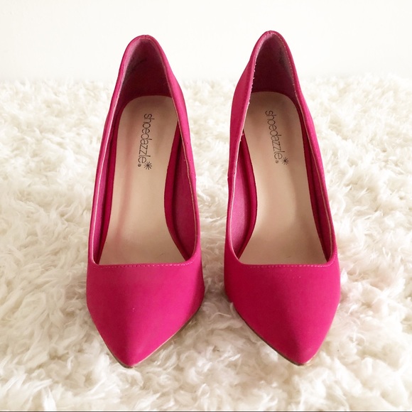 Shoe Dazzle Elizabeth Stilettos - Picture 2 of 7